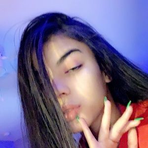 Meet your Posher, . navella